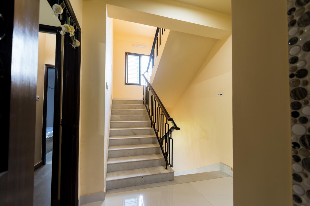 Oyo 8818 Coral Residency Newtown Hotel Liluāh Екстериор снимка